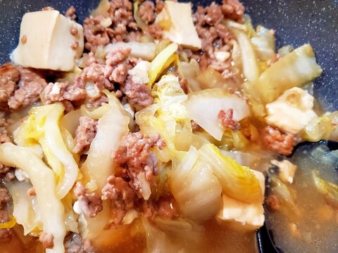 寒い日はコレ!白菜ひき肉豆腐のとろーりあったか煮